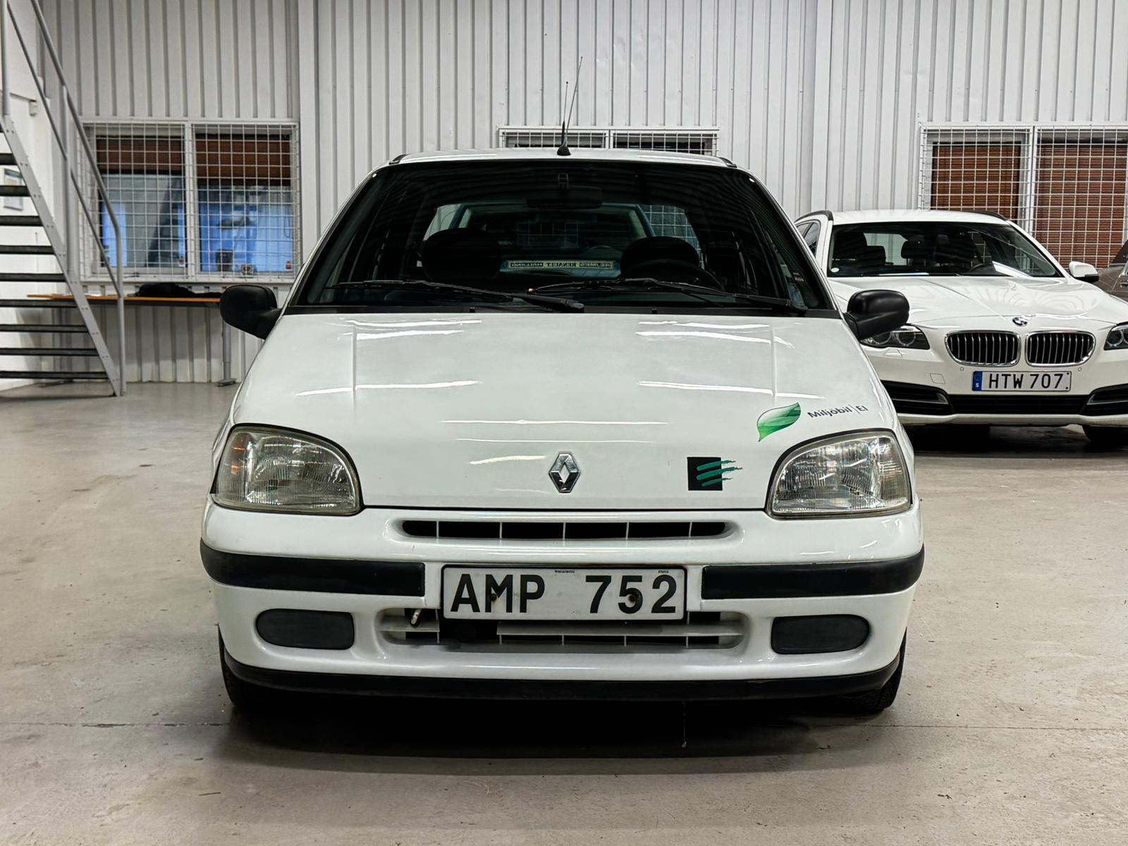Renault Clio 1997, bild 2/58