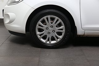 Halvkombi Hyundai i20 7 av 25