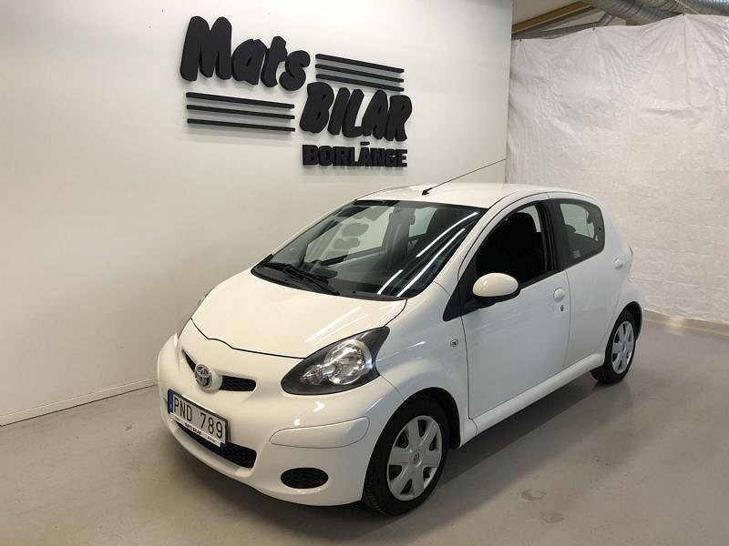 Toyota Aygo 5-dörrar 1.0 Bensin Manuell, 360 Kr I Skatt!