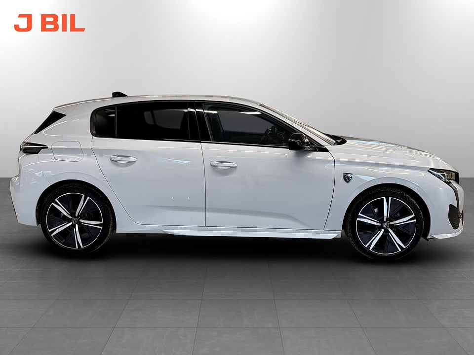 Bild på Peugeot 308 5D GT 1.2 PT 130hk Aut B-KAMERA CARPLAY