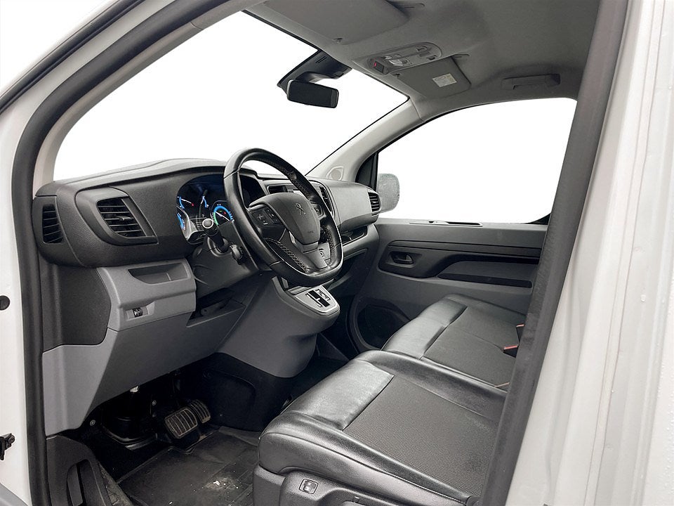 Bild på Peugeot e-Expert PRO 136hk Aut L1 - BACKSENSORER