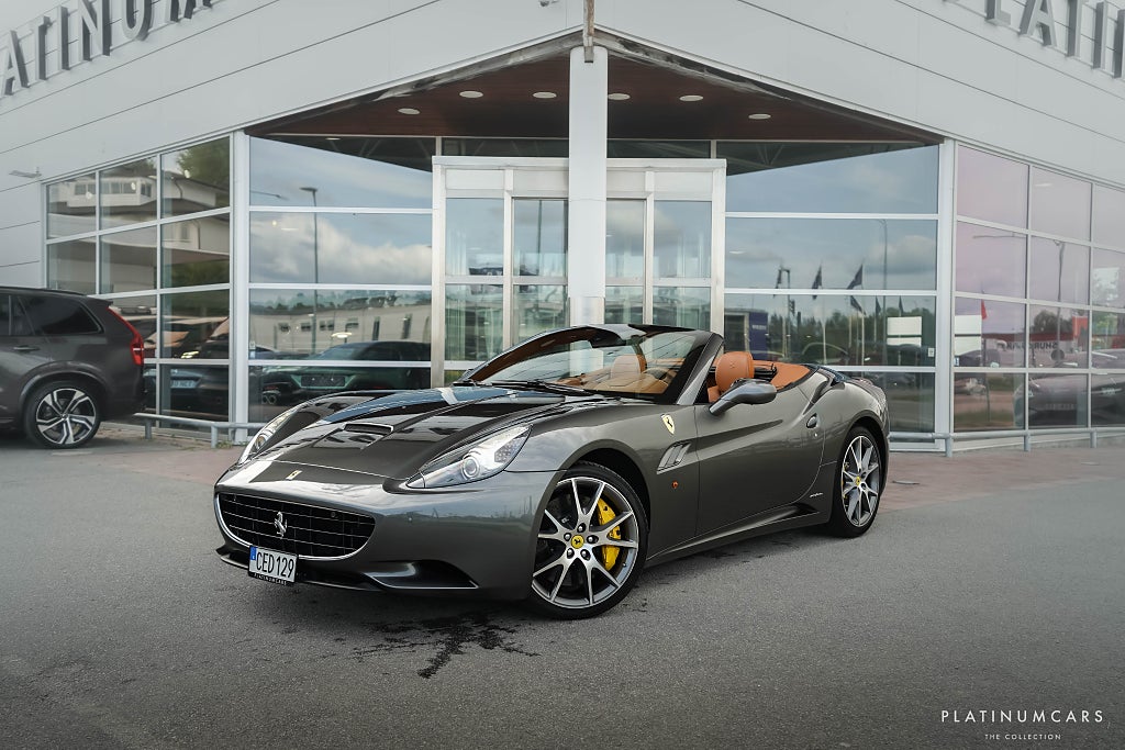 Ferrari California 4.3 V8 F1 DCT 460hk / Sv.Såld 
