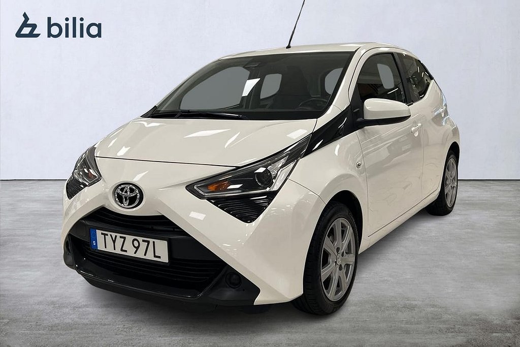 Toyota Aygo 1,0 5D MAN X-PLAY