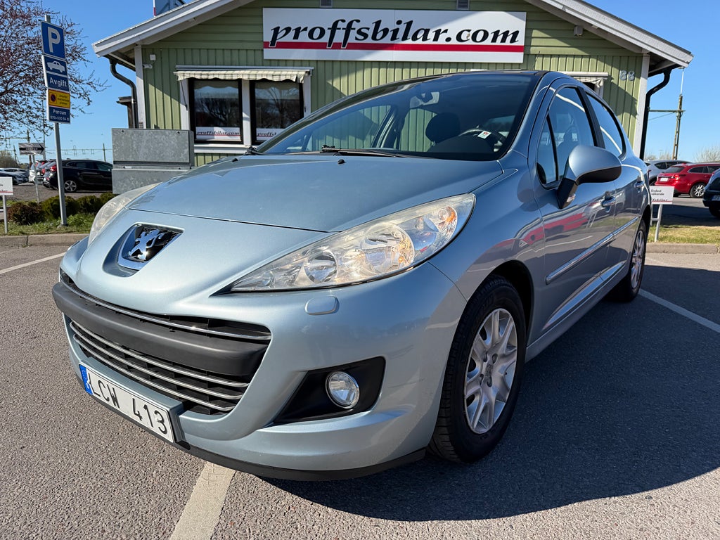Peugeot 207 5-dörrar 1.6 HDi FAP Euro 5 -PANORAMA