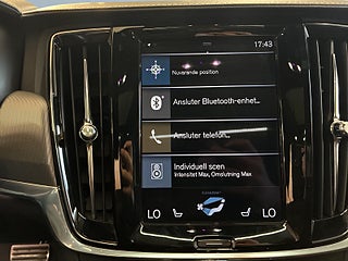 Volvo V90 PLUG-IN T8 AWD R-Design Drag HuD 360° B&W Pano Navi S&V – bild 15