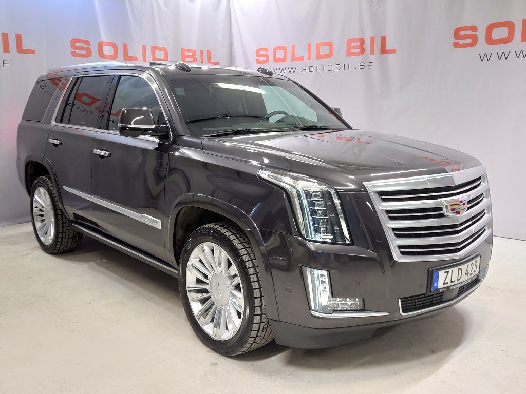 Cadillac Escalade Platinum 6.2 V8 4WD 1 Ägare Svensksåld
