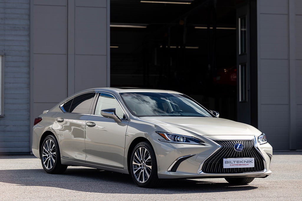 Lexus ES 300h 2.5 E-CVT Executive Euro 6