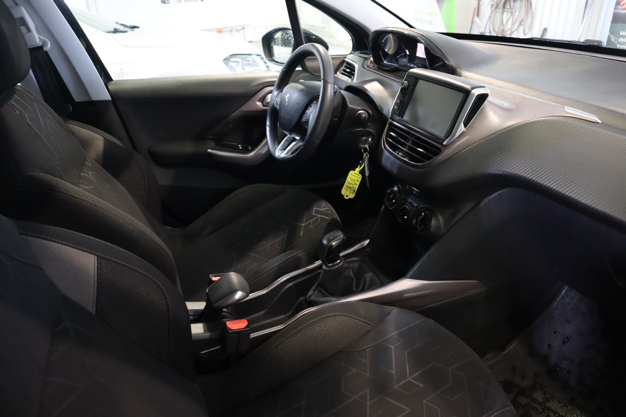Peugeot 2008 2015, bild 7/52