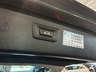 BMW 520d xDrive Touring S&V-hjul/Drag/Skinn/HiFi/Rattvärme – bild 20