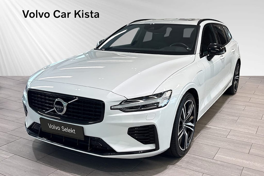 Volvo V60 Recharge T8 II R-Design Pano 360Kam H/K