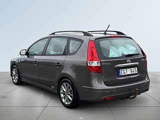 Hyundai i30 CRDi Select Drag/SoV-Däck/Värmare/Psens – bild 5