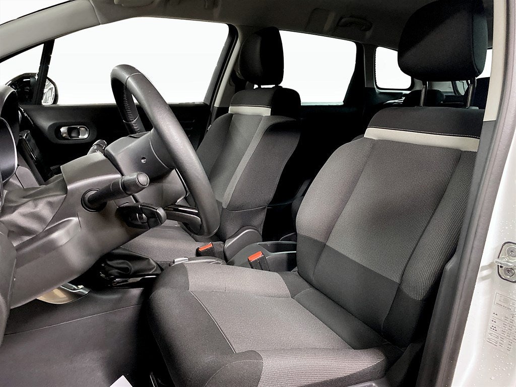 Bild på Citroën C3 Aircross Shine 1.2 PT 130hk Aut - CARPLAY, NAVI