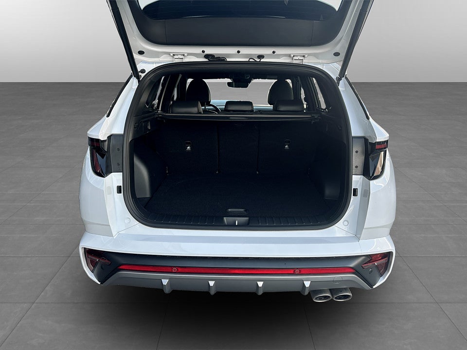 Bild på Hyundai Tucson N-Line PHEV 265hk Aut 4WD ELSTOL B-KAMERA NAVI