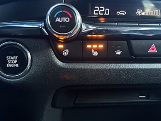 Mazda CX-30 e-SKYACTIV Hybrid 10-Årsgaranti/BOSE/Rattvärm/Kamera – bild 22