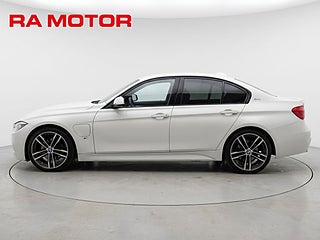 Sedan BMW 330e 3 av 24