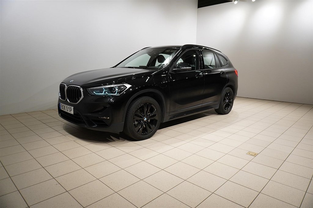 BMW X1 xDrive25e Sport Navi HUD PDC Drag 18