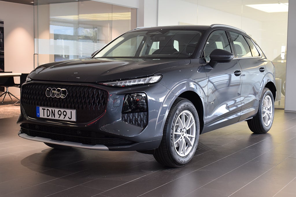 Audi Q3 TFSI 150hk Proline S-tronic 2026