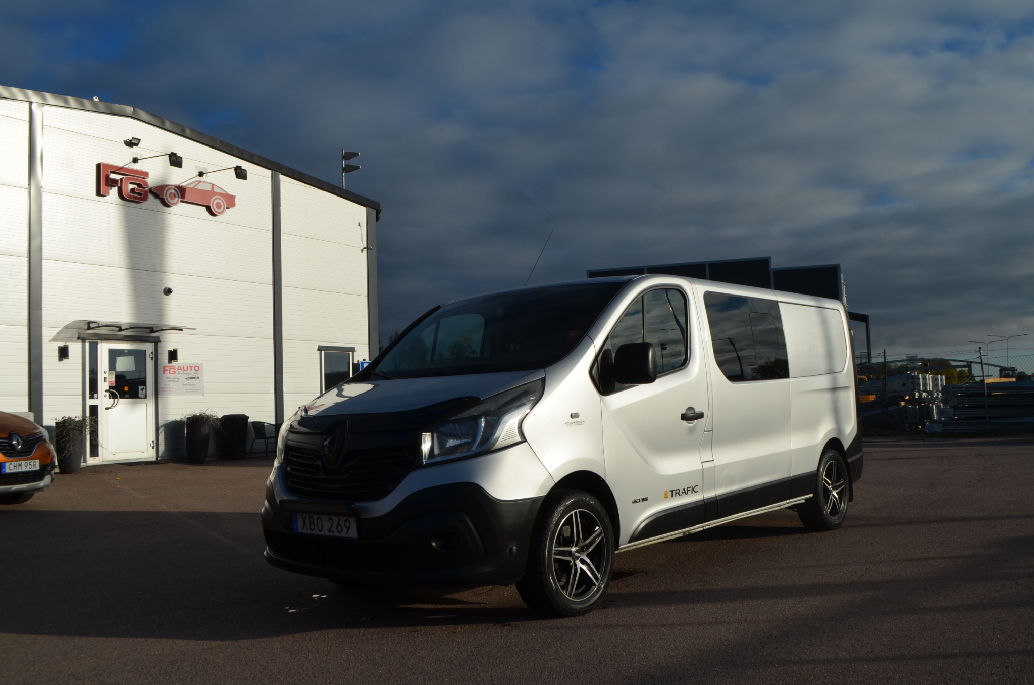 Renault Trafic 1.6 dCi 115 2015, kuva 3/10