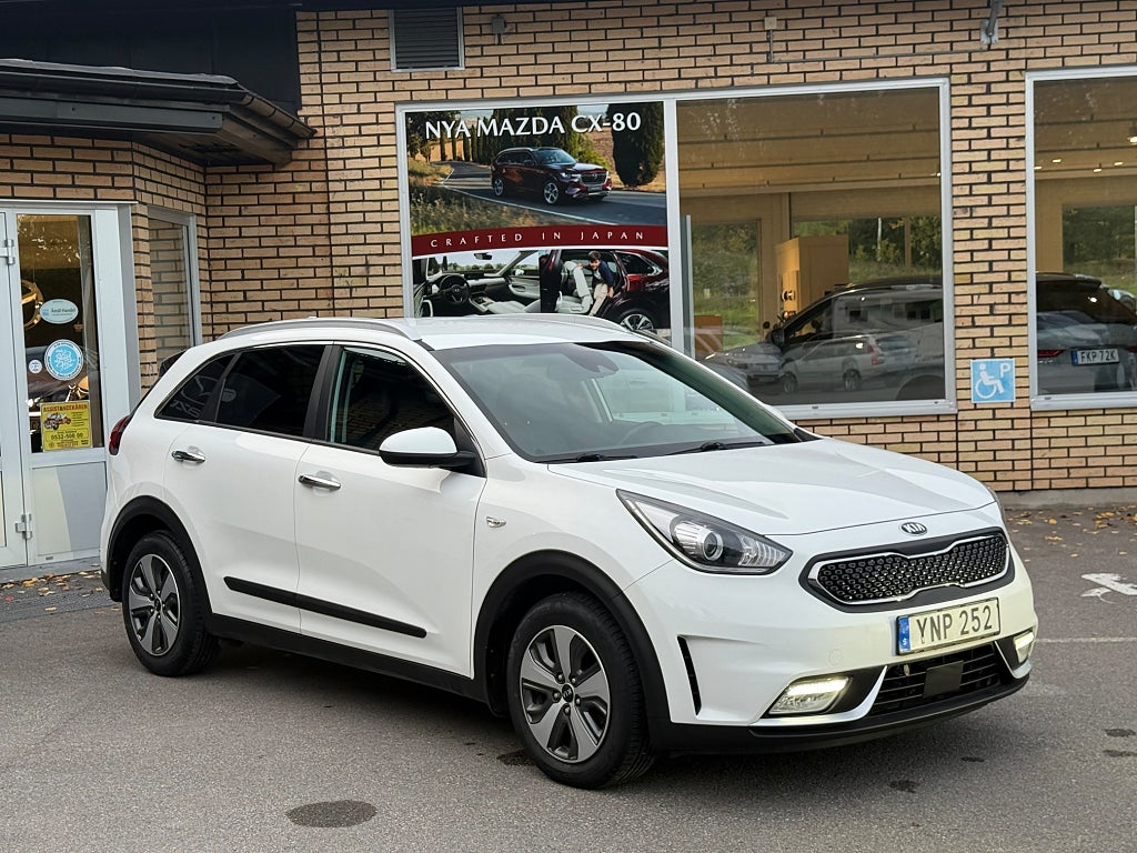 Kia Niro Hybrid DCT Advance Plus 141hk | V-hjul