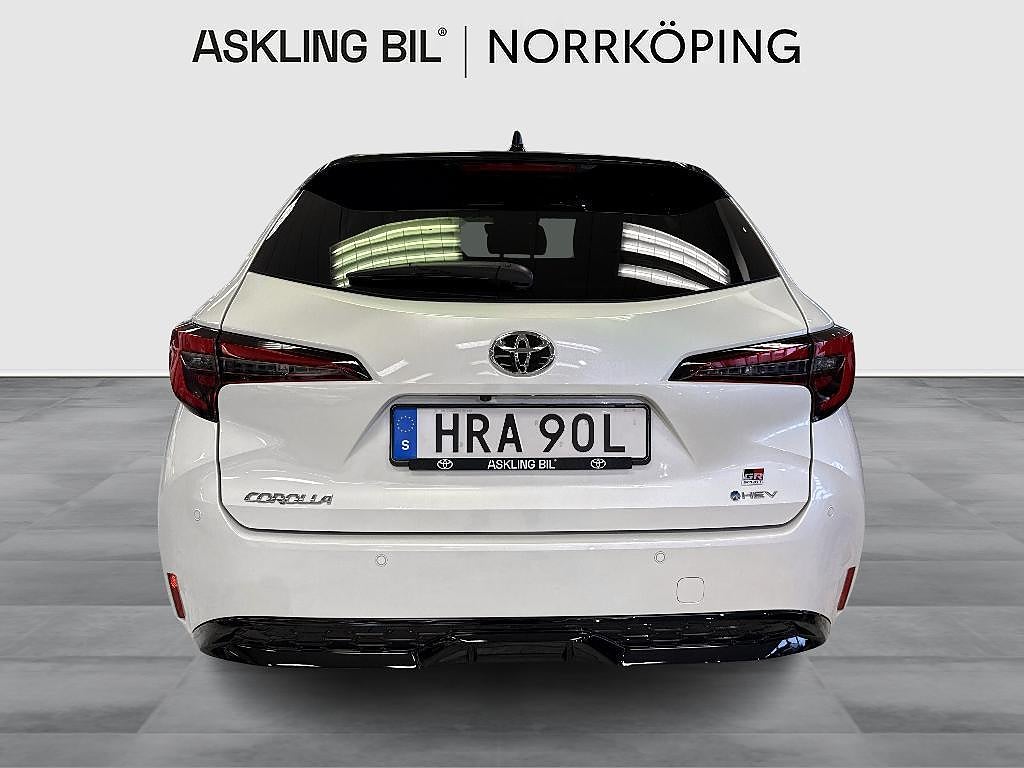 Toyota Corolla 2025 - miniatyr 4