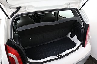 Halvkombi Volkswagen Up 13 av 13