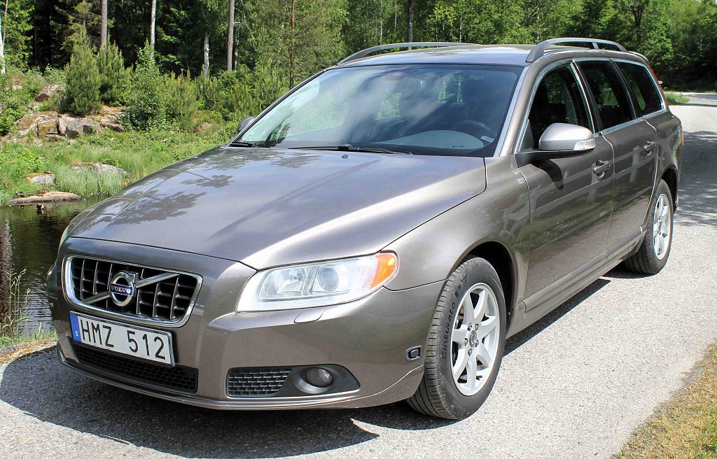 Volvo V70 2.5FT Momentum Euro 4