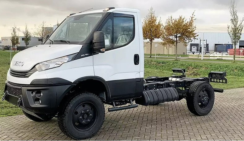 Iveco Daily 7ton 4x4 Hi-Matic Chassi