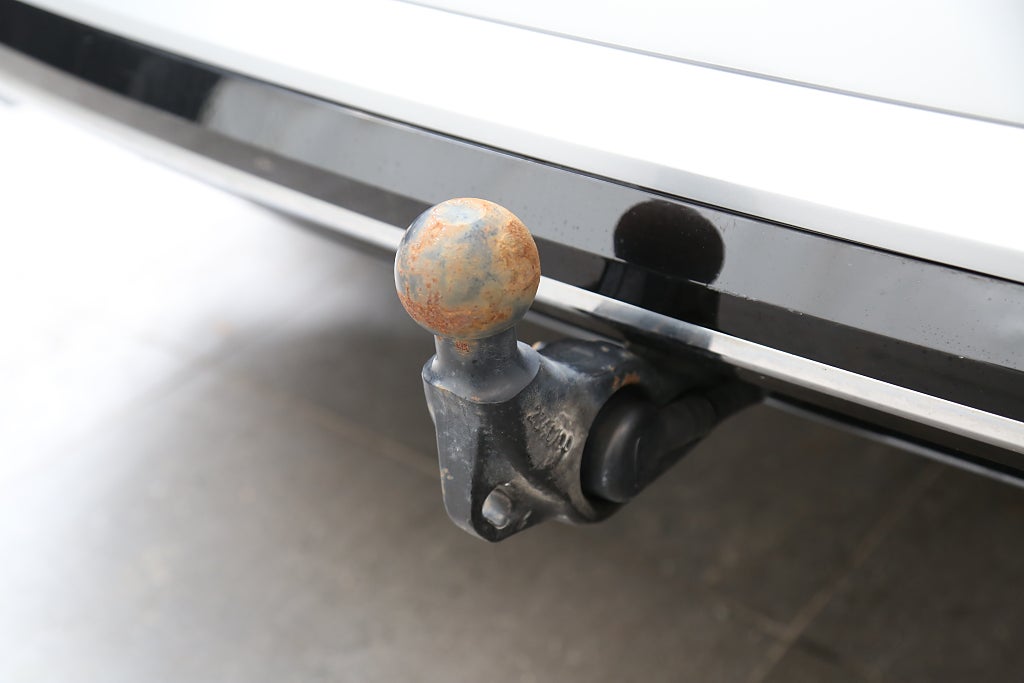 Volkswagen Touran 1,5 TSI 150hk R-Line DSG Värme Drag 7-sits 2021