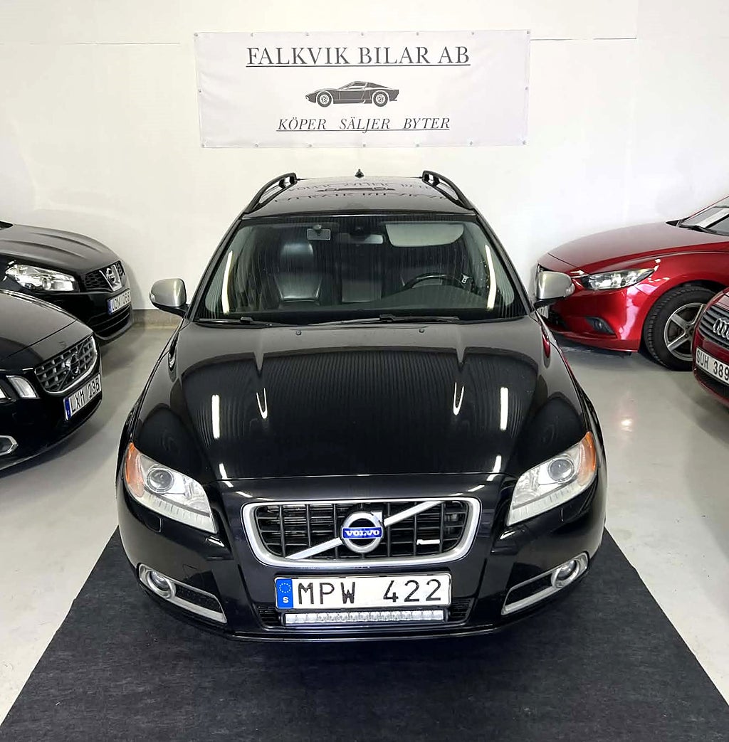 Volvo V70 2.5FT R-Design Euro 4/ Nybes / Nyservad / Dragkrok