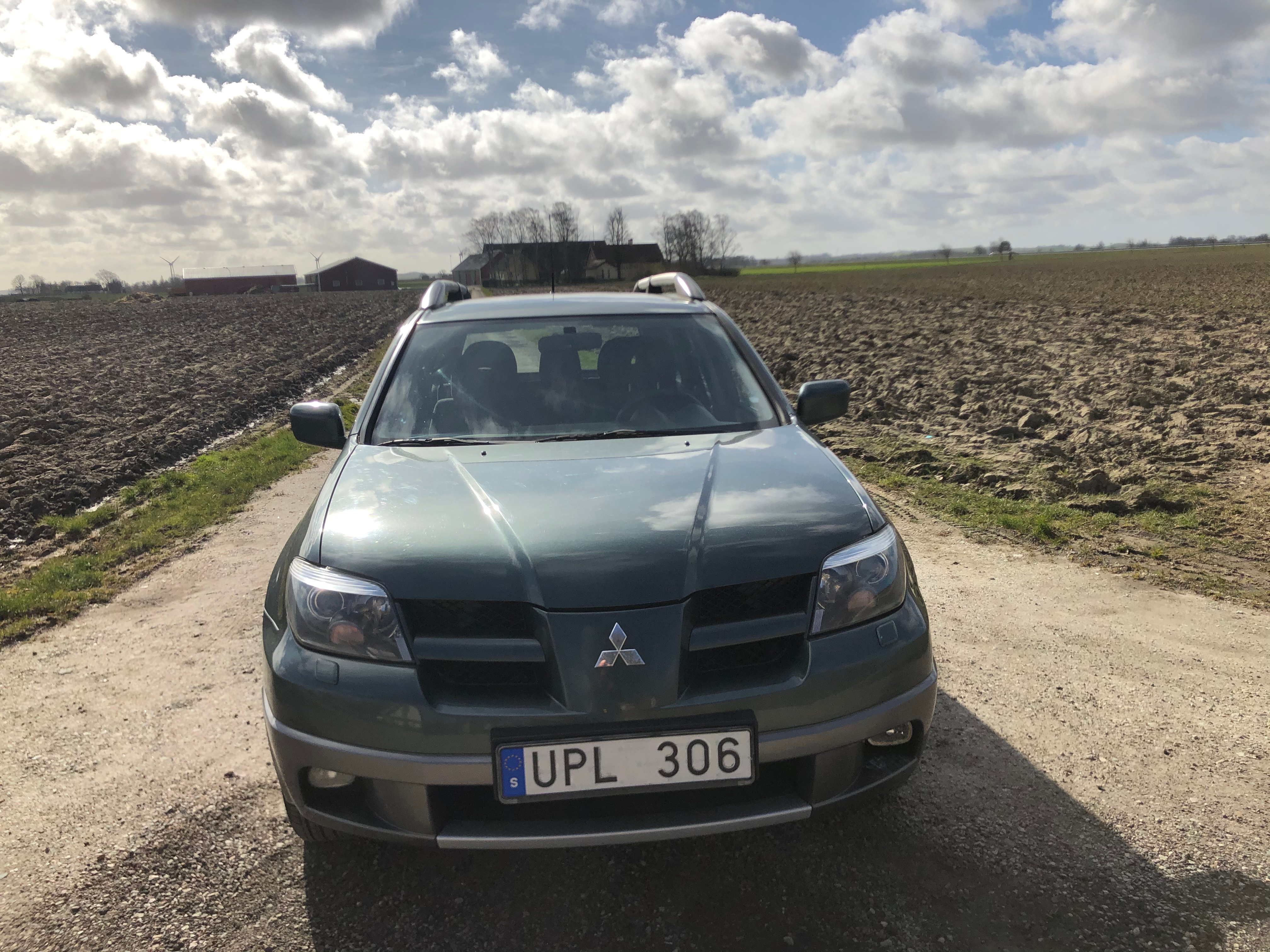 Mitsubishi Outlander 2004, bild 2/37