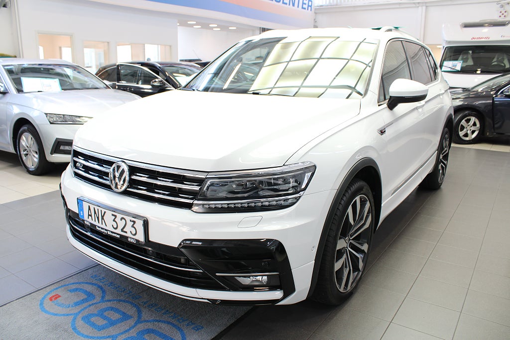 Volkswagen Tiguan Allspace 2.0 TDI 4M R-line 7-sits Cockpit 