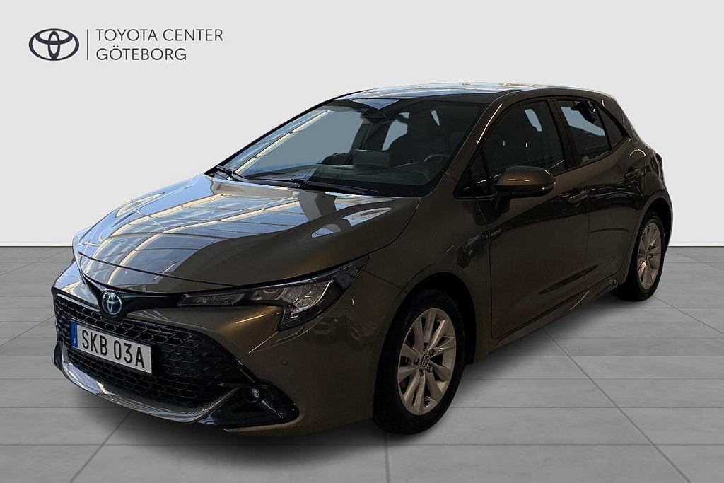 Toyota Corolla 1,8 5D ACTIVE PLUS