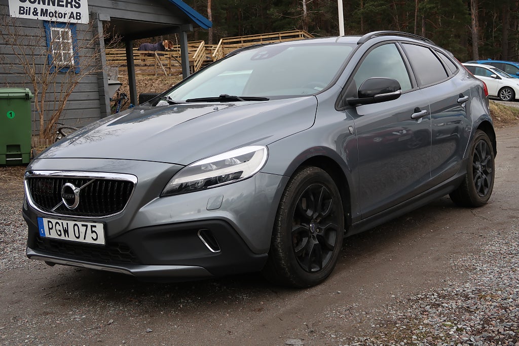 Volvo V40 Cross Country D2 Geartronic Momentum Euro 6