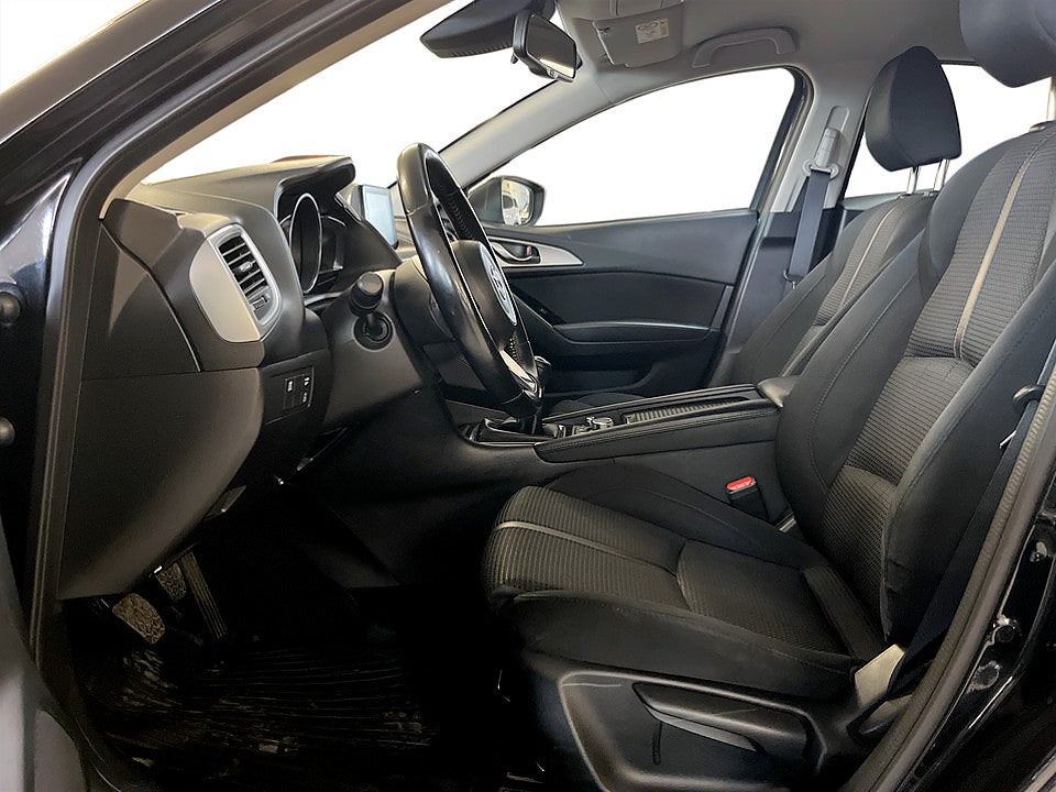Bild på Mazda 3 Sport 2.2 SKYACTIV-D 150hk B-KAMERA RATTVÄRME NAVI