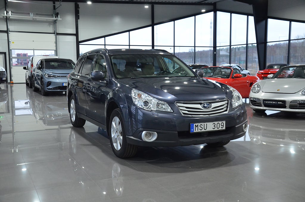 Subaru Outback 2.5 CNG 4WD Lineartronic Business Årsskatt 822 Nyservad