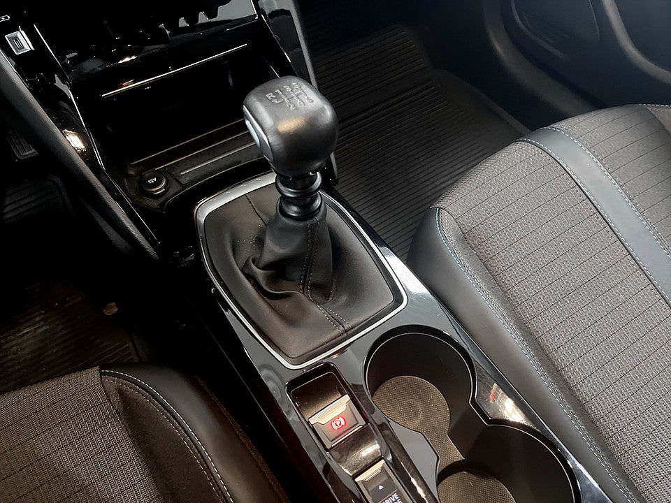 Bild på Peugeot 208 Allure Pack 1.2 PT 100hk B-KAMERA 