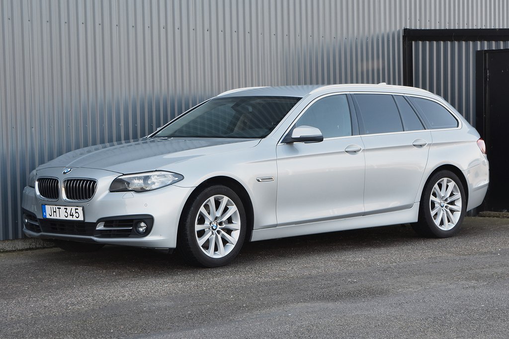 BMW 520 d xDrive Touring Steptronic Kamera Drag Läder 