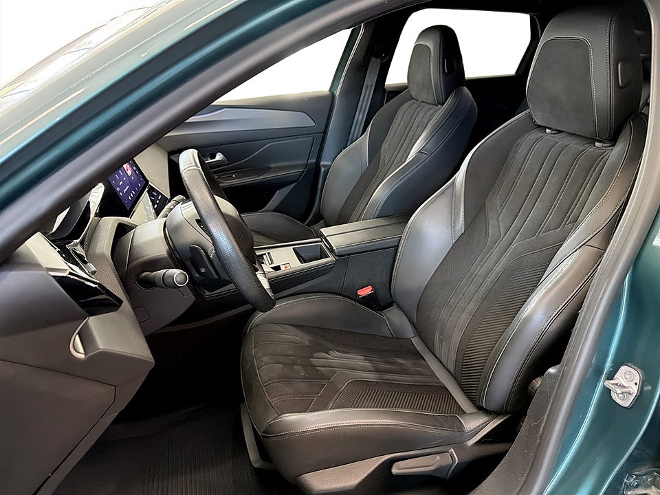 Bild på Peugeot 308 sw SW GT 1.2 PT 130hk Aut 360 B-KAMERA CARPLAY