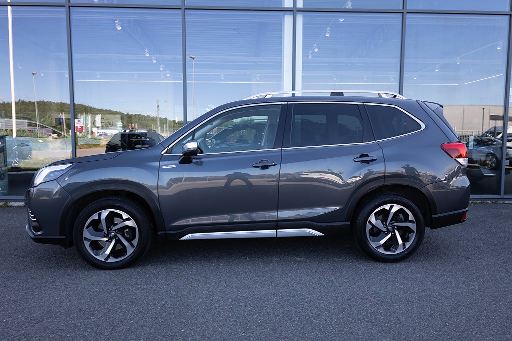 Subaru Forester 2.0i e-BOXER 150hk Ridge Aut X-Fuel Läder Drag