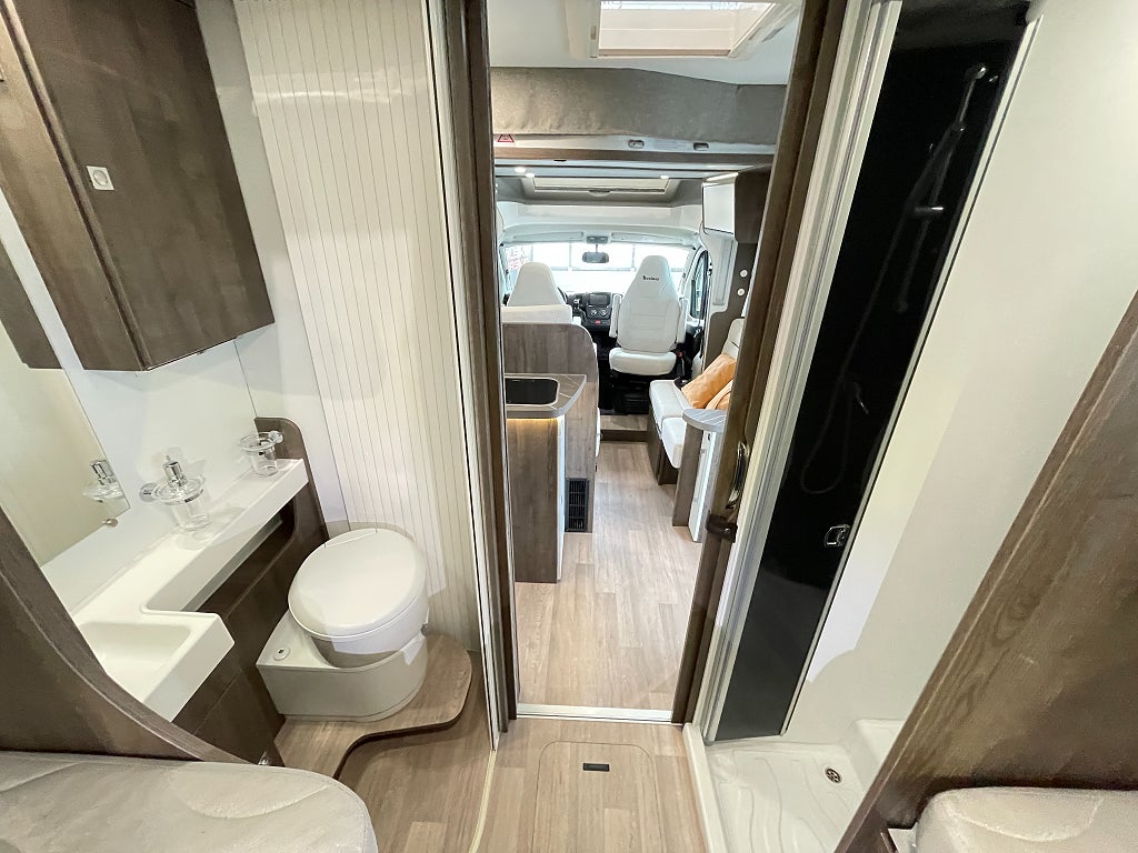Benimar Tessoro 463 / B-körkort / Taksäng / Solcell / 165hk /  - Benimar
