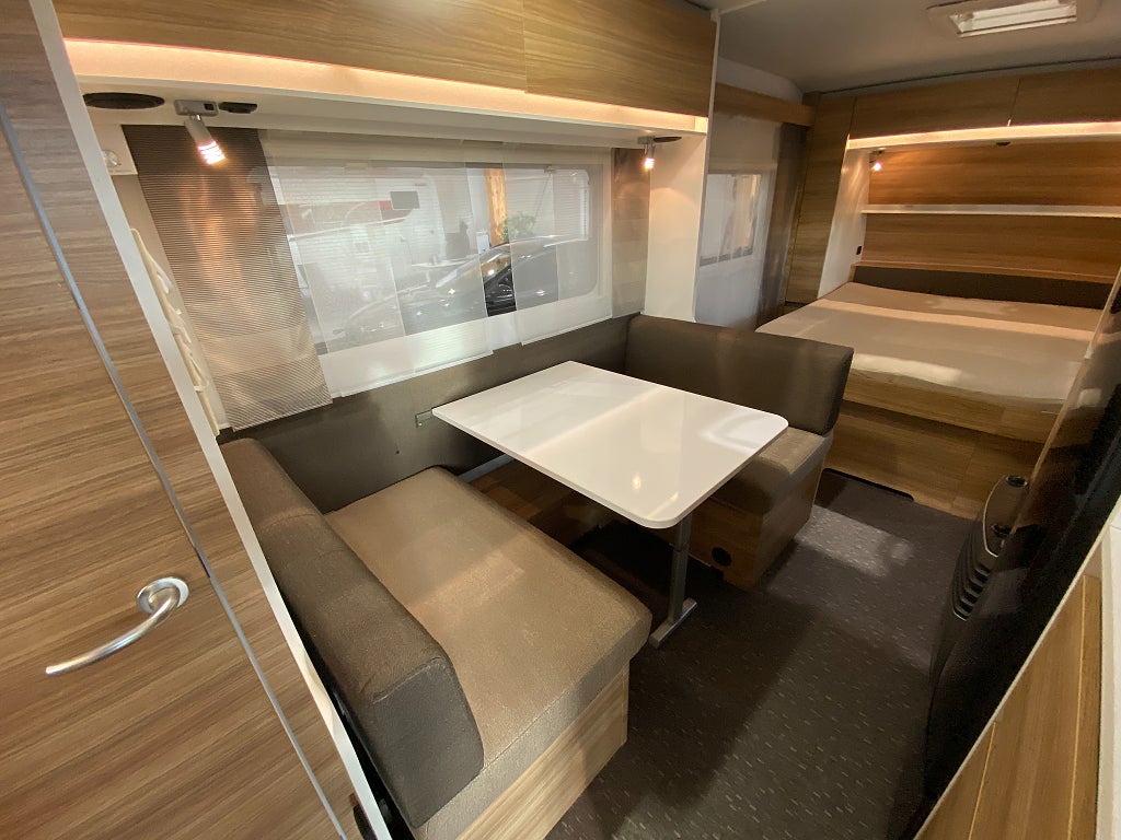 Adria Altea 542 PH / Köp nu – hämta till våren! - Adria