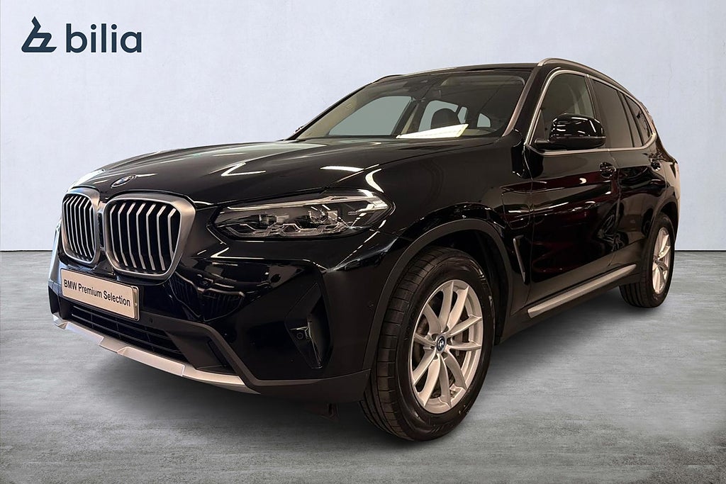 BMW X3 xDrive 30e | HiFi | Backkamera | Rattvärme | 18"