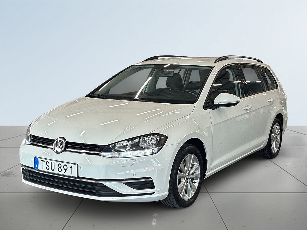 Volkswagen Golf Sportscombi 1.0 TSi S&V-Hjul/Psens fram och bak/Carplay