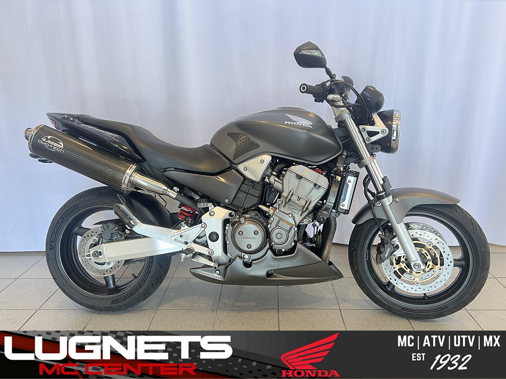 Honda CB900F Hornet 
