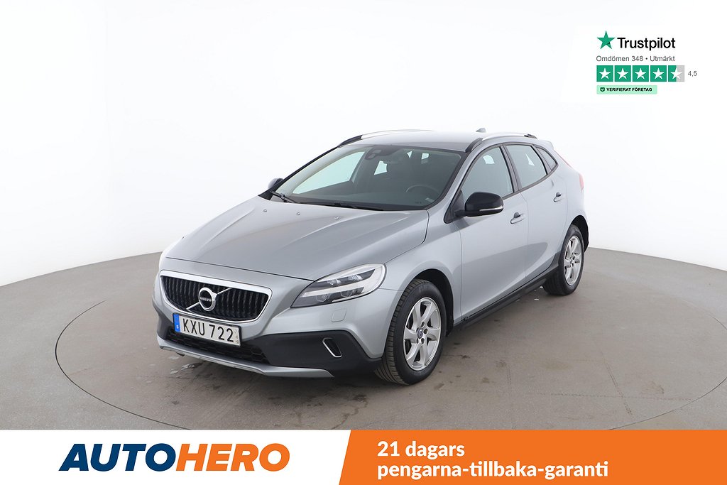 Volvo V40 Cross Country D3 Geartronic Momentum / GPS, PDC