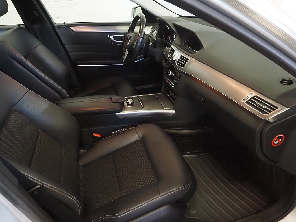 Mercedes-Benz E 220 T 7G-Tronic 170hk  Avantgarde Låga mil! 2014