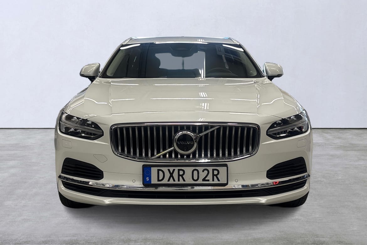 Volvo V90 T6 Core Edition II 2025, photo 7/10