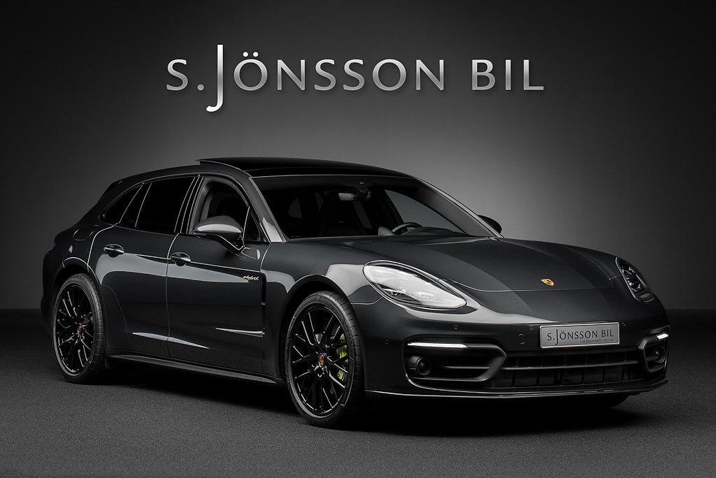 Porsche Panamera 2021