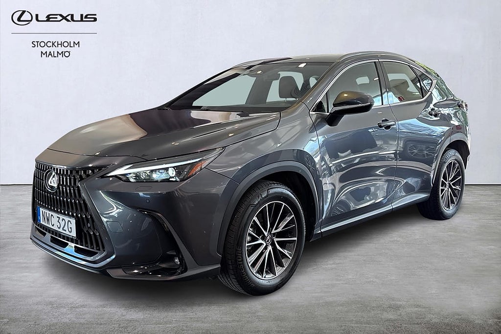 Lexus NX Business Teknikpaket AWD P-värm Keyless Backkamera