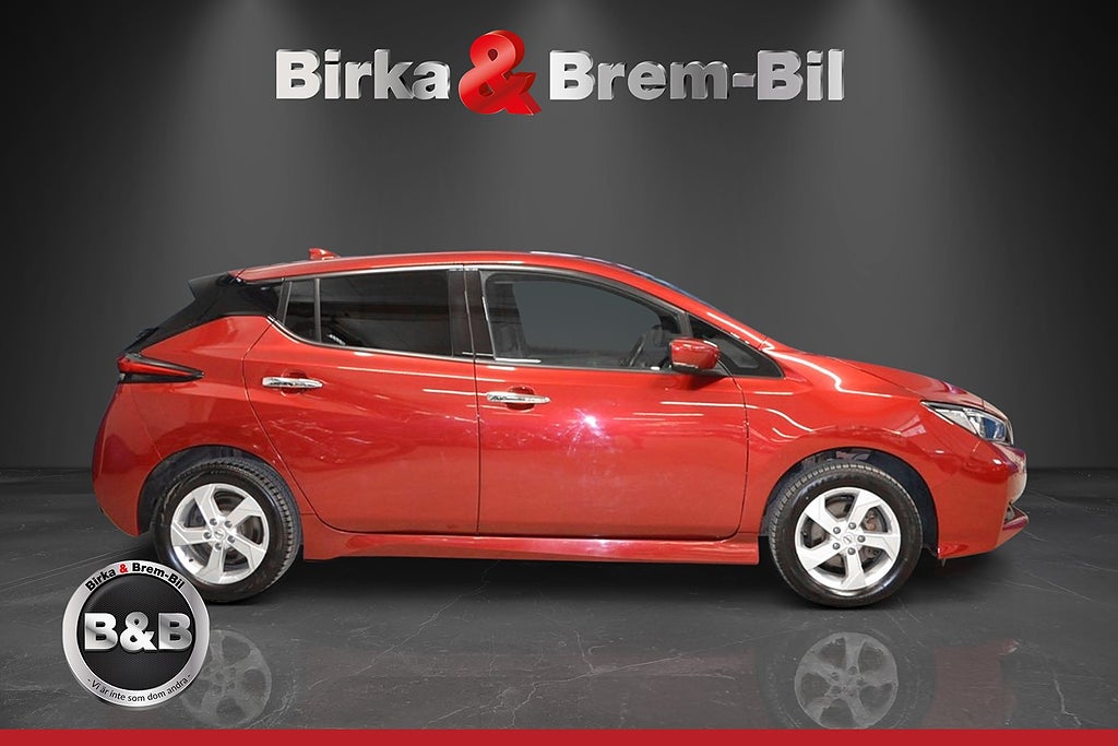 Nissan Leaf 62 kWh e+ 217hk E+ N-Connecta 360 kamera S+V hjul.